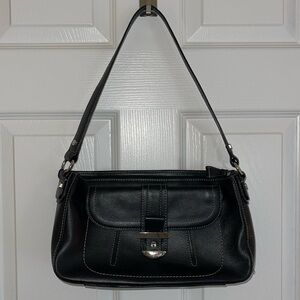 Vintage Etienne Aigner black leather shoulder purse | genuine leather
